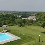 Poggio Di * パストレンゴ